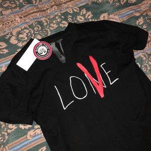 Vlone ‘Love’ Tee